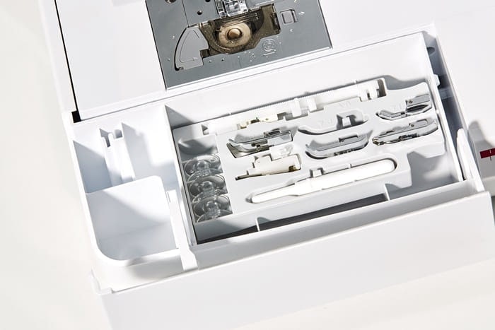 Brother NV1040SE - widok 2